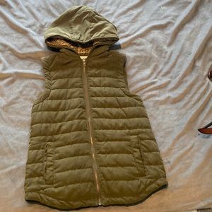Jack by BB Dakota Green Vest